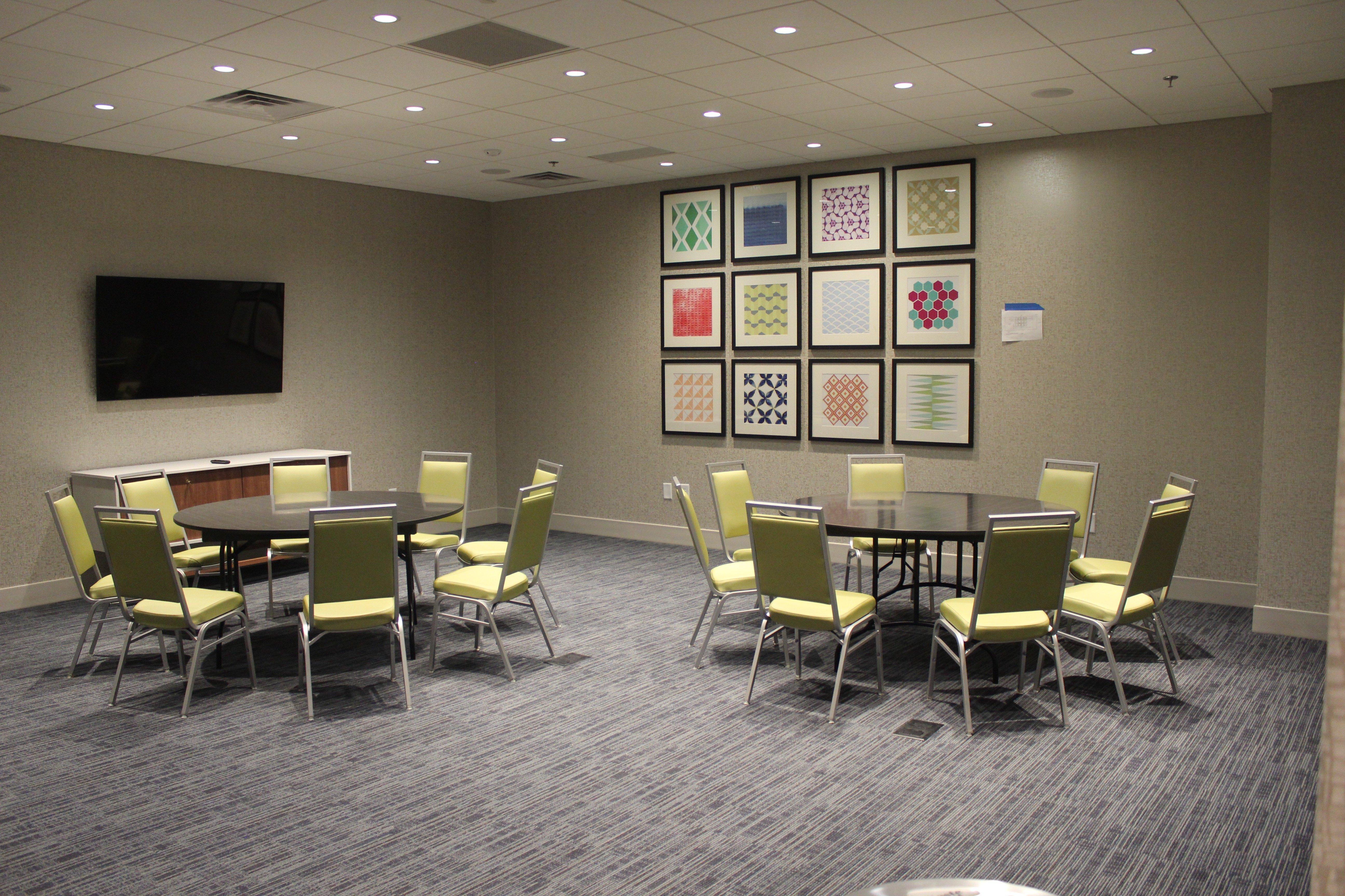 Express - Area By Ihg