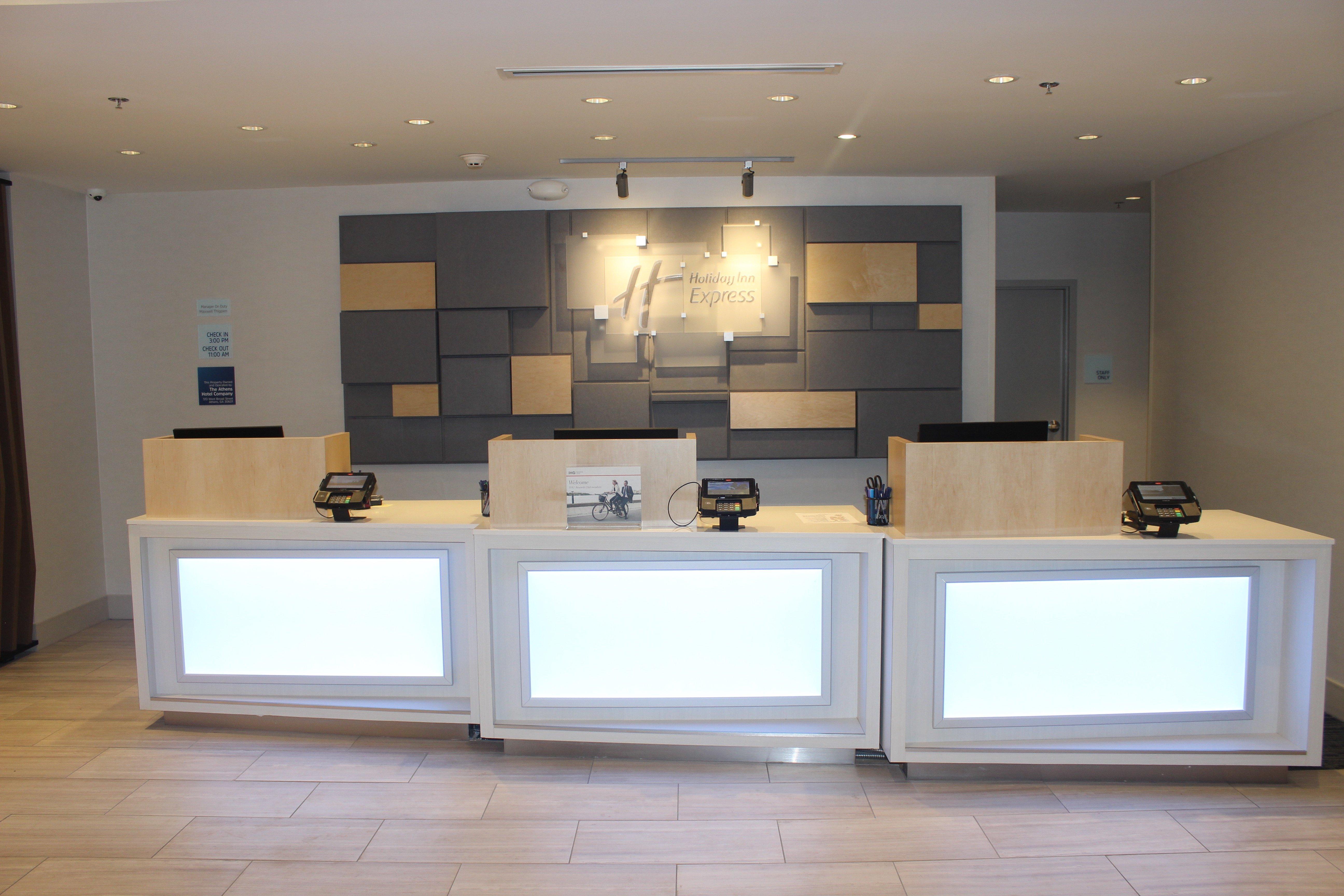 Express - Area By Ihg Hotel 3*